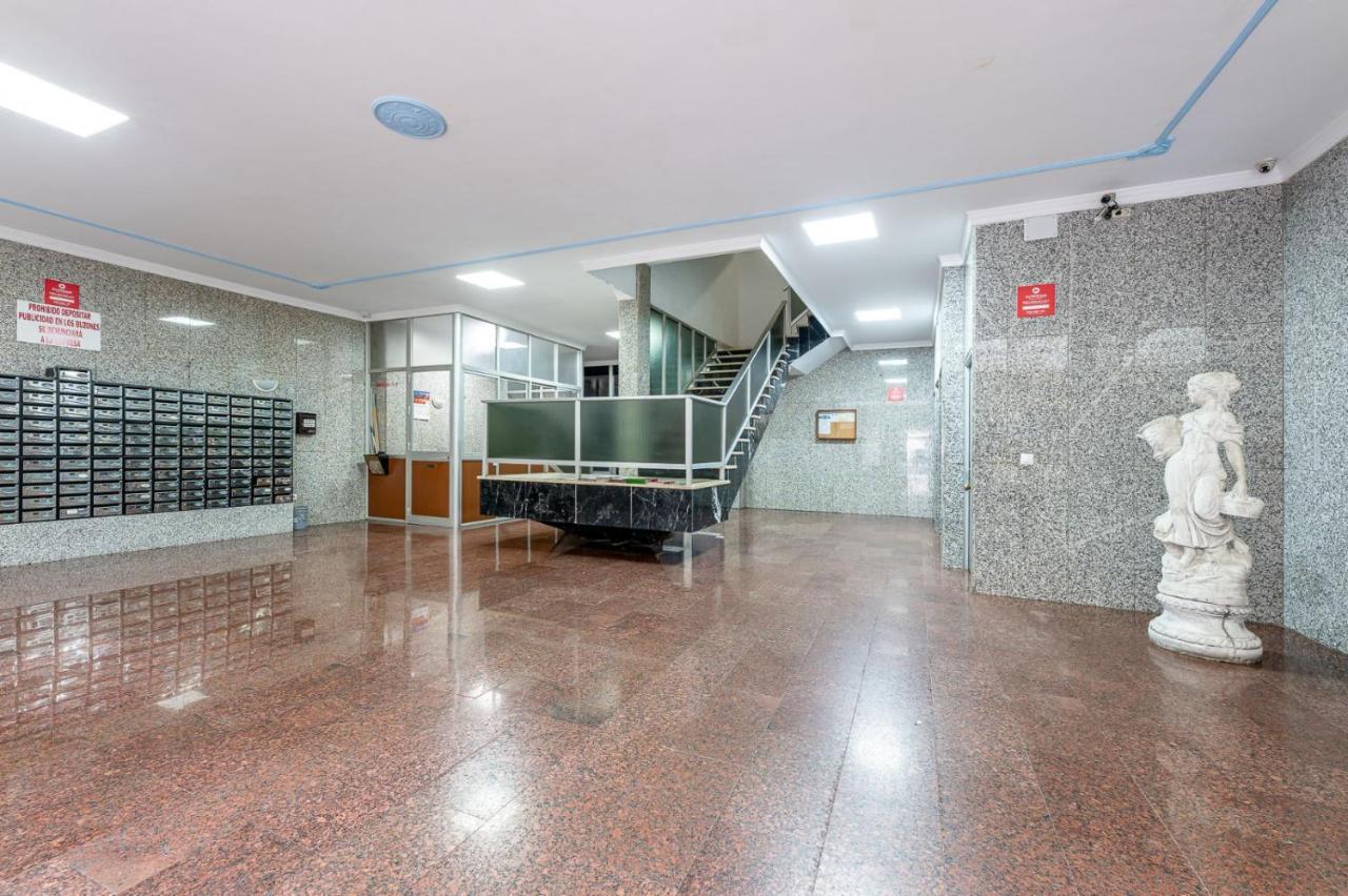 Solaz-Andaluz City Center Apartment By Namaste Elite Torremolinos Exteriör bild